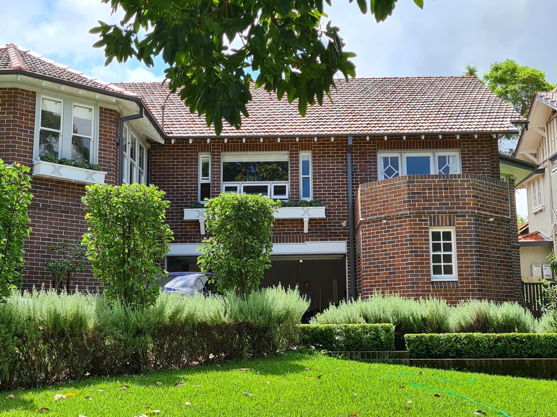 Sandstone masonry on an older Sydney home restored alongside the brickwork
